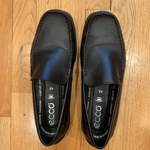 Mens Ecco Black Leather Driving Shoes size 42